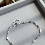 پابند زنانه ظریف | زنجیر قلبی مینیمال (نقره‌ای رنگ)