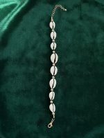 پابند زنانه صدف (طرح کوری) | با مهره‌های طلایی - تصویر 6