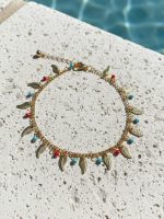 پابند زنانه طرح برگ طلایی | با مهره‌های رنگی بوهو - تصویر 3