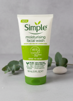 شوینده صورت مرطوب کننده سیمپل (Simple) | مدل Moisturising بدون صابون (۱۵۰ میل) - تصویر 2