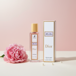 ادکلن میس دیور الحمبرا (Maison Alhambra) | عطر جیبی ۳۵ میل با رایحه گلی و خنک
