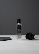 ادکلن کریستال نویر الحمبرا (Maison Alhambra) | عطر جیبی ۳۵ میل گرم و تلخ (ورساچه مشکی) - تصویر 2