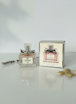 ادکلن مارکویی کالکشن کد ۱۲۳ (۳۰ میل) | عطر جیبی طرح میس دیور (Miss Dior)