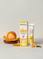 ضد آفتاب ویتامین سی گارنیر رنگی (۴۰ میل) | فلوئید روشن‌کننده SPF50+ مدل Glow