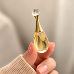 عطر جیبی زنانه رین هارد مدل جادور دیور حجم 6 میل